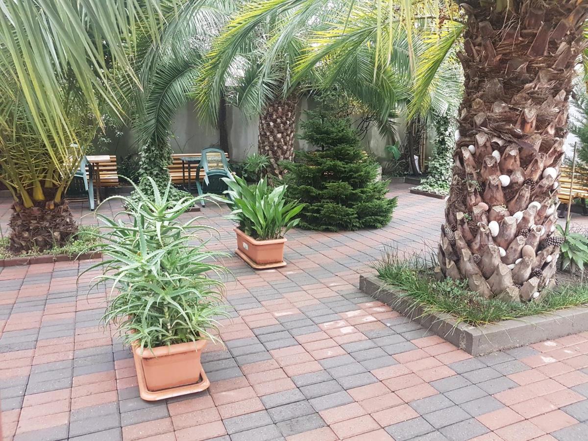Guesthouse 97 In Batumi Dış mekan fotoğraf
